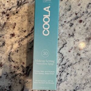 COOLA Makeup Setting Sunscreen Spray - Light Blue